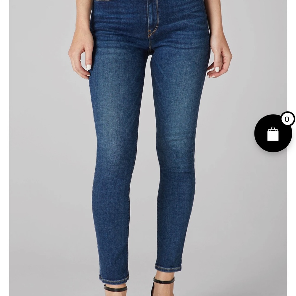 Hudson Barbara super skinny Jean size 31 VGUC